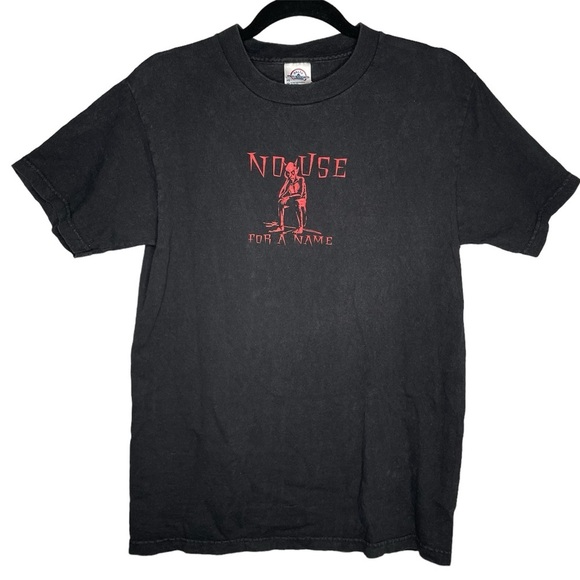 Vintage band tshirt tee no use for a name punk music black size small